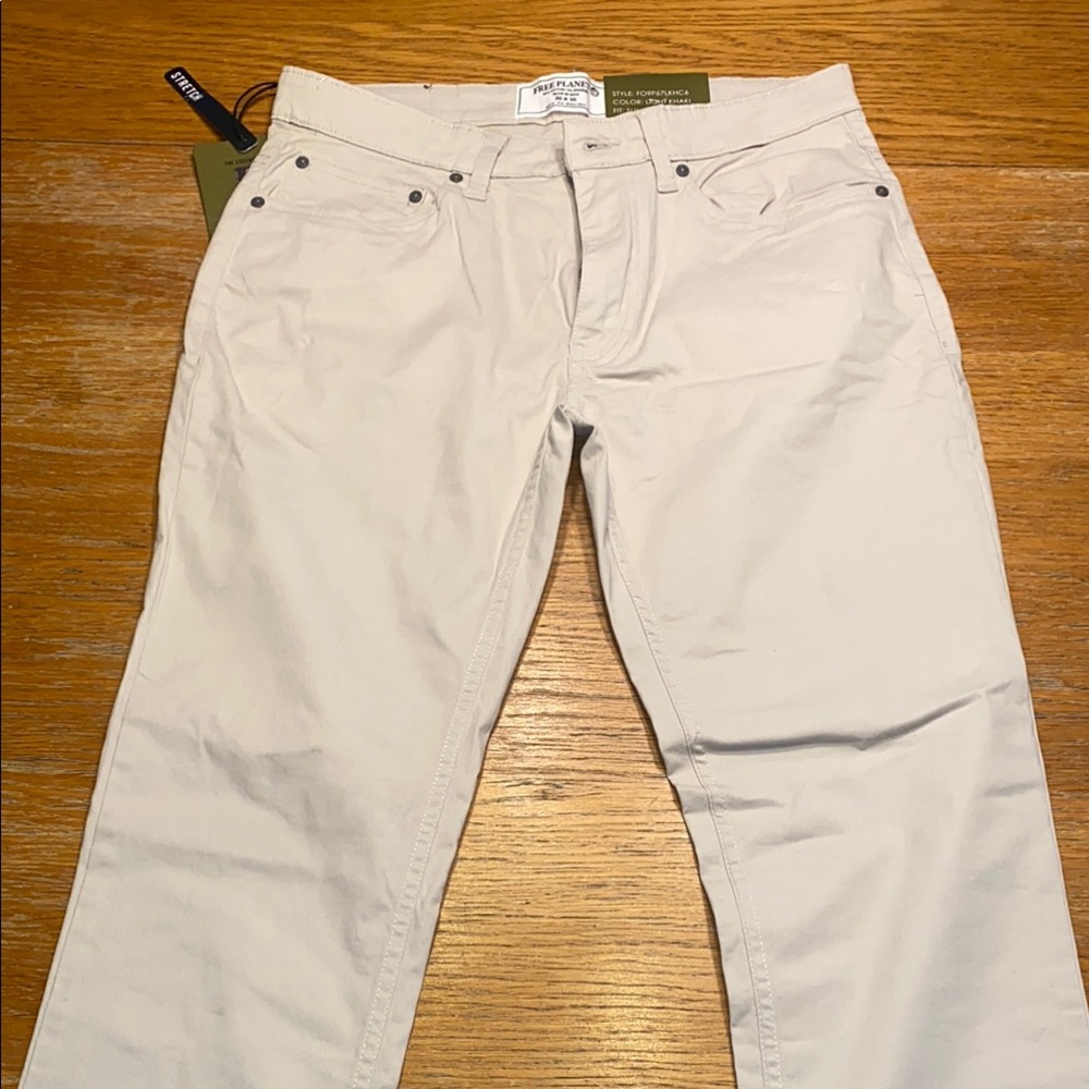 Free Planet Cream Straight Jeans Classic Style